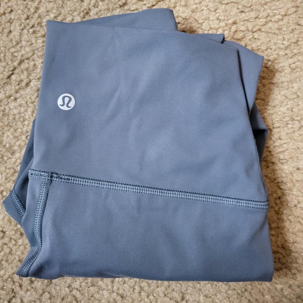 Lululemon Align Leggings Size 4 - Picture 4 of 4